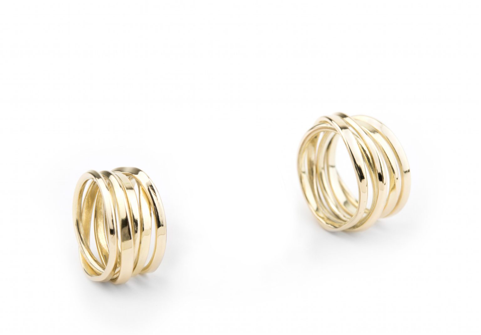 Onefooter Ring in 18K Yellow Gold