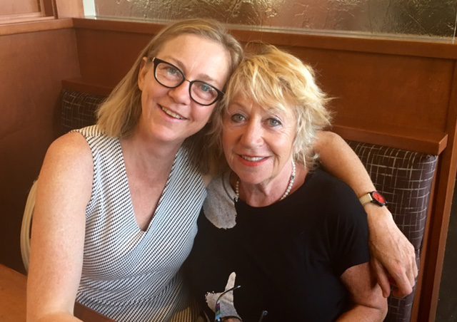 It was fabulous to re-connect with my friend Elena after ten years. She hasn't aged a day!
