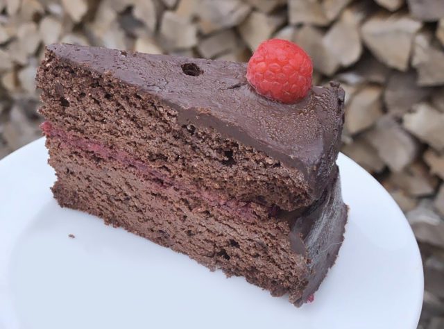 grainfree paleo chocolate cake with raspberries