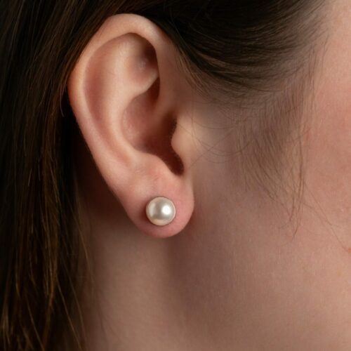 DorotheeRosen_MoonPearl_studs_Small