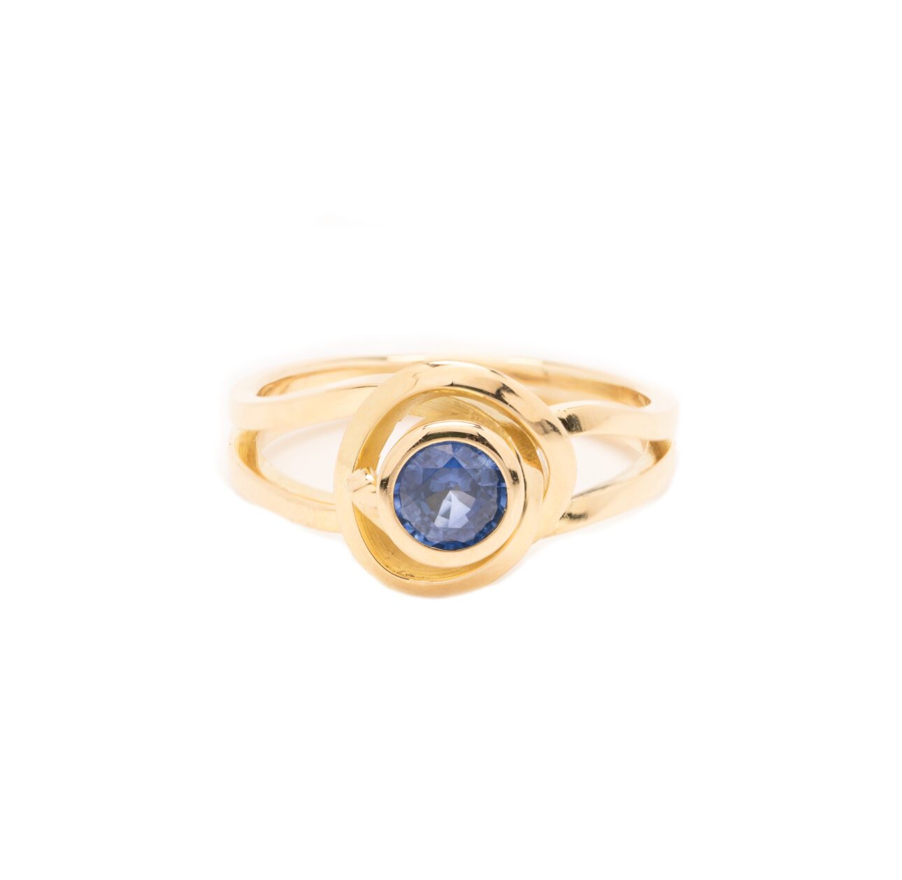 Custom Ring Form - DorotheeRosen_K002_KnotRing_18ky_Gold_Sapphire_sz6.5