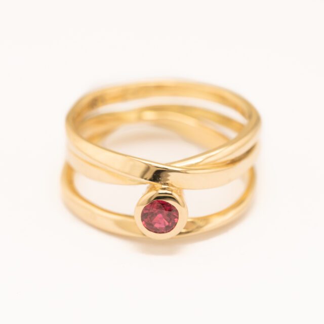 One-of-a-Kind #340 || 3-Loop 'OneFooter Ring' with Ruby in 18k ...