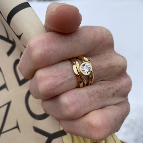 #347 Dorothee Rosen Handmade Onefooter Ring with 1.38ct Diamond in 18K Yellow Gold size 8.5 engagement ring on hand model