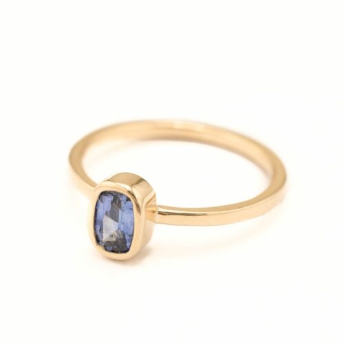 Celebration Series Handmade Gold Ring C006_Sz6.5_BlueSapphire_RecCushCut__DorotheeRosen