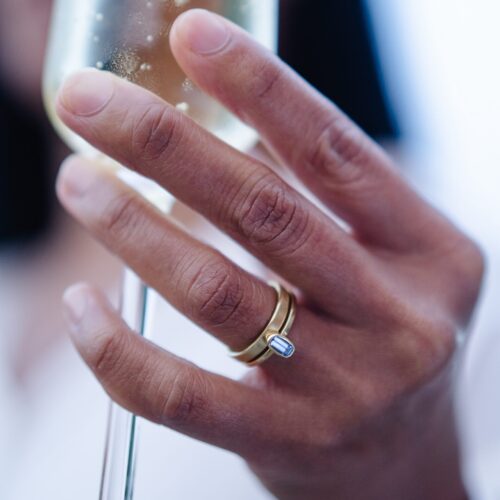 DorotheeRosen _ C005_Sz7_BlueSapphire_Editorial 5 (glass) cropped