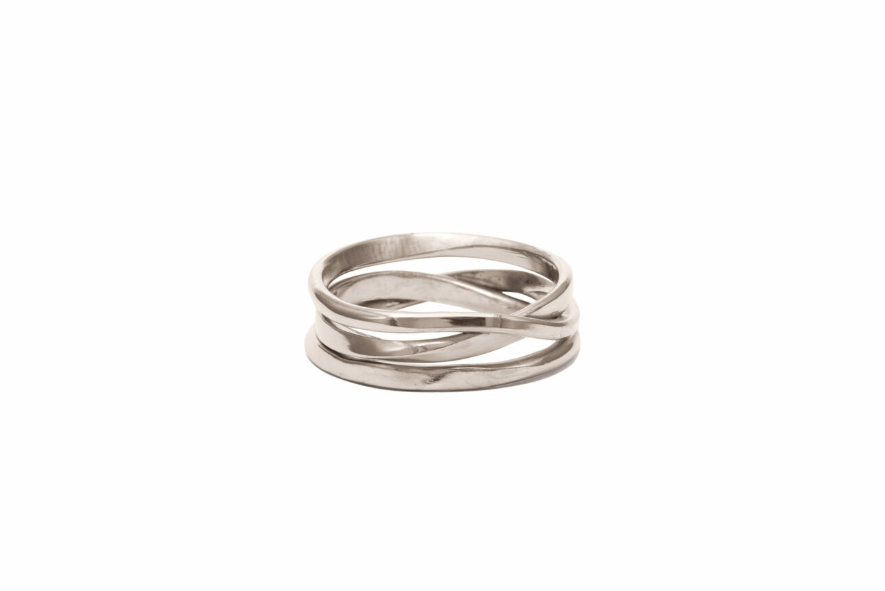 DorotheeRosen | 3-Loop OneFooter Ring 18k Palladium White Gold