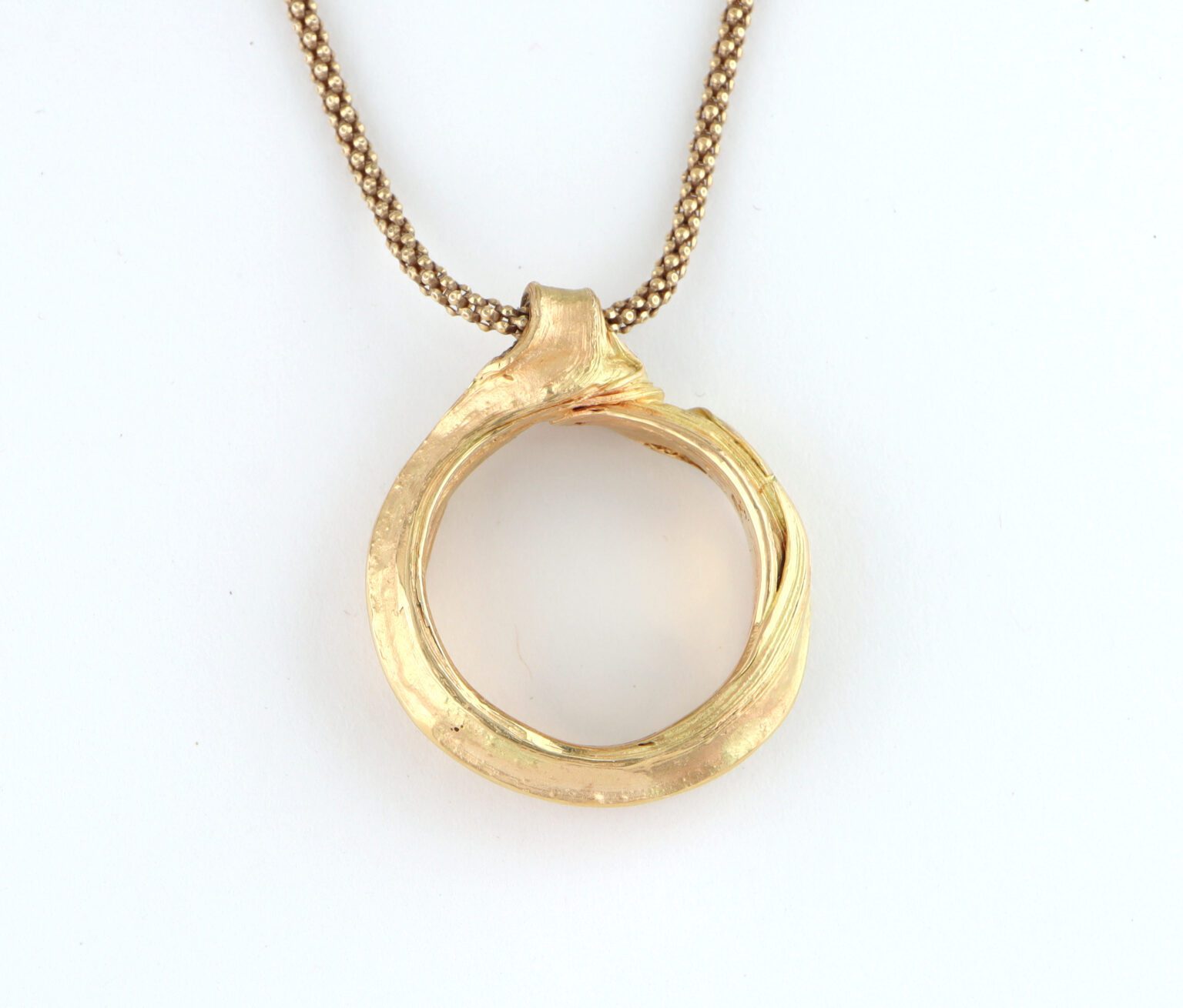 Flow Pendant, 18ky FM _ no.01 _ Enzo a- Dorothée Rosen