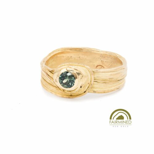 18k yellow gold ring with green Australian sapphire