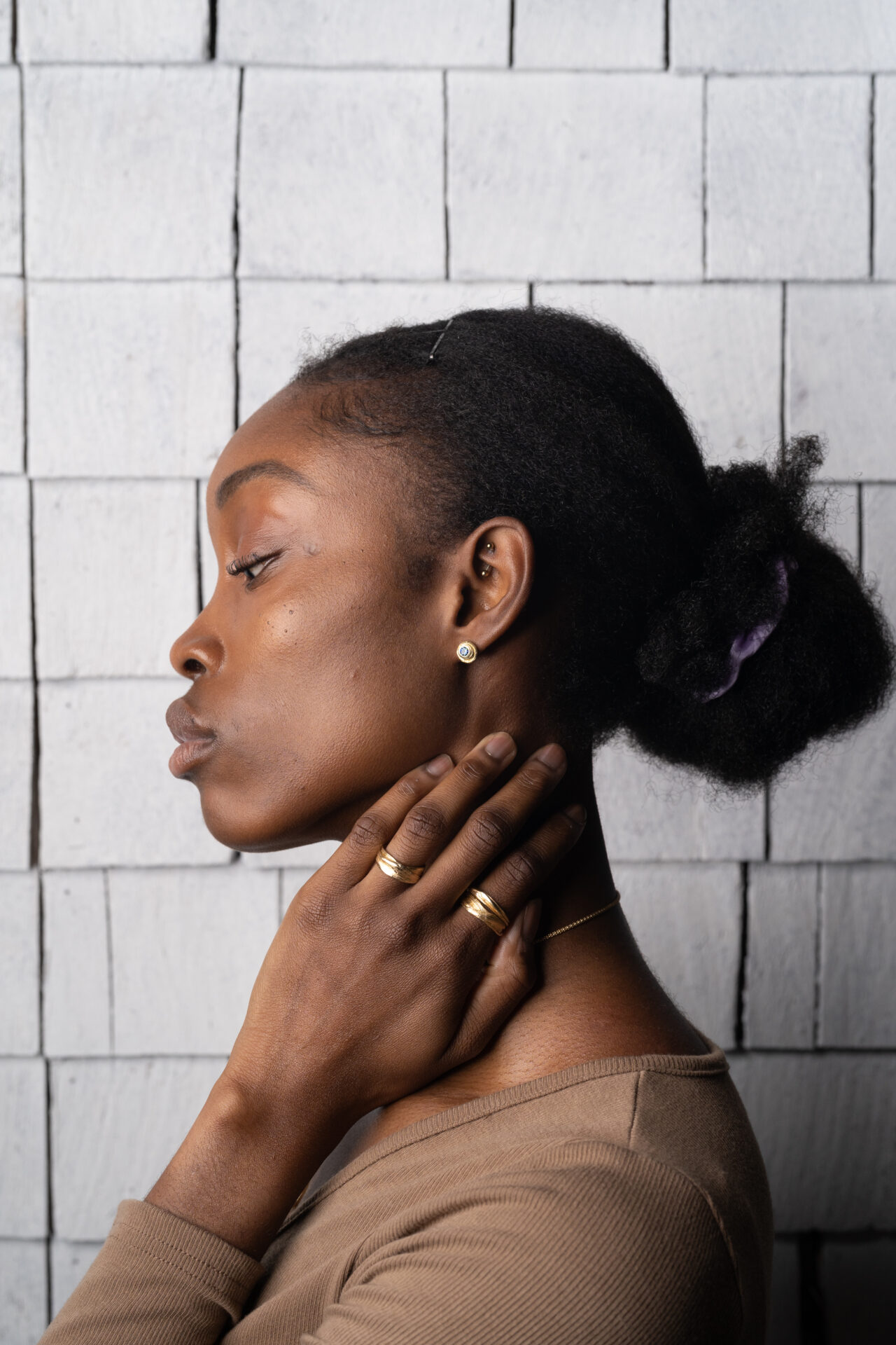 FLOW Editorial Featuring Flow Rings and Flow Earrings with Australian Sapphire - by Dorothee Rosen