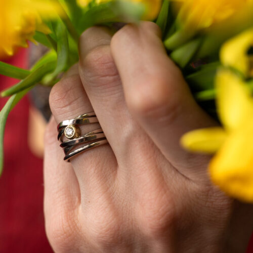 185 - Arctic Mark - 0.23ct - SI2 VG - Size 8 - Hand Model by Dorothee Rosen