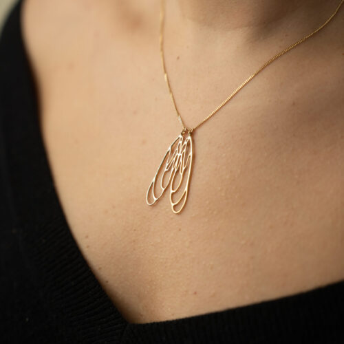 Dragonfly necklace - 14ky Gold - On Body (10 of 21) by Dorothee Rosen