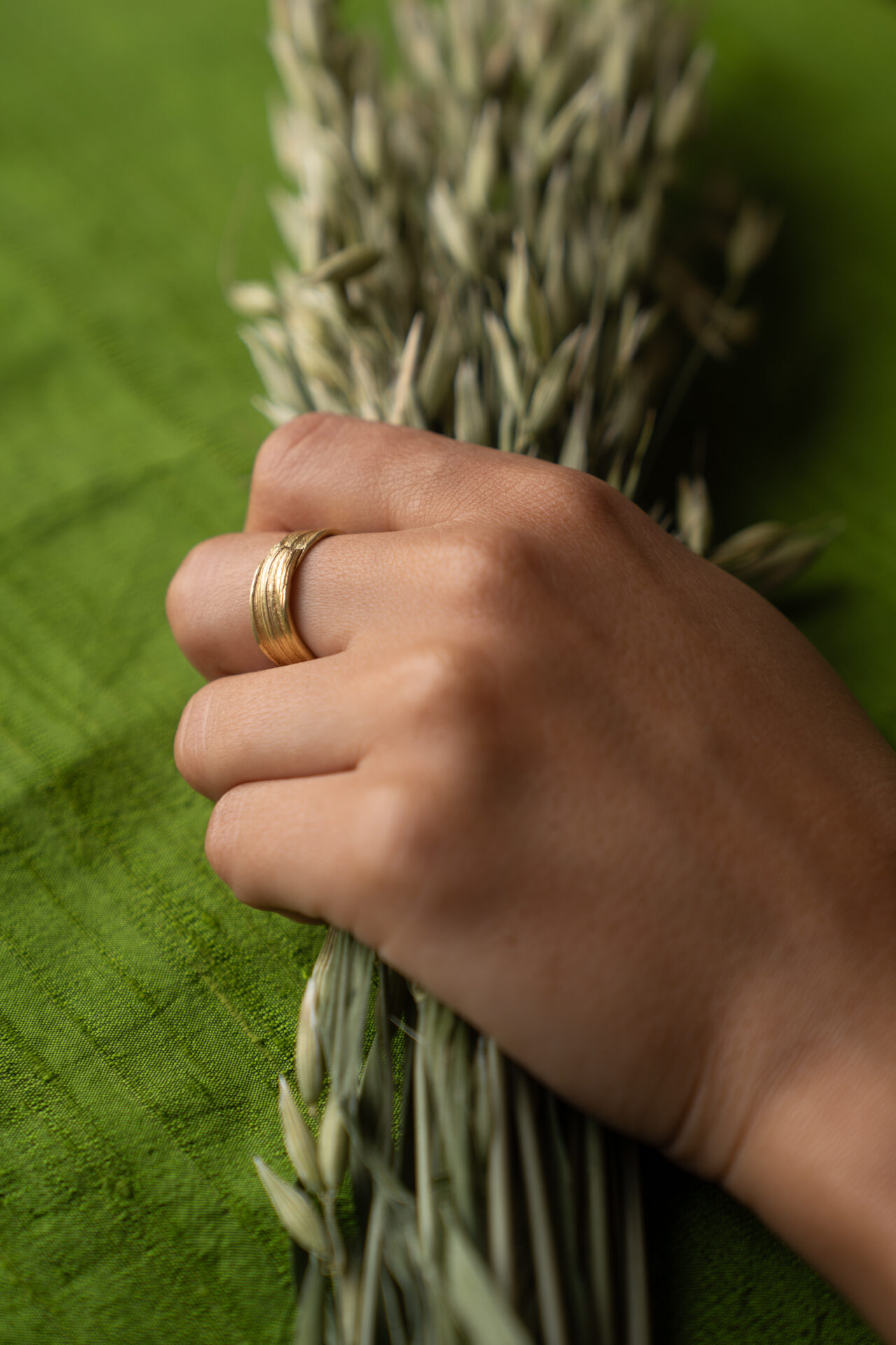 FLOW Ring No. 32 - 18ky FM ECO - Size 6.5 by Dorothee Rosen